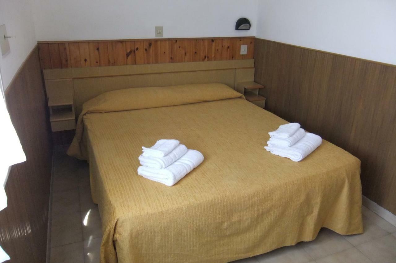 Albergo Villalma Rimini Esterno foto